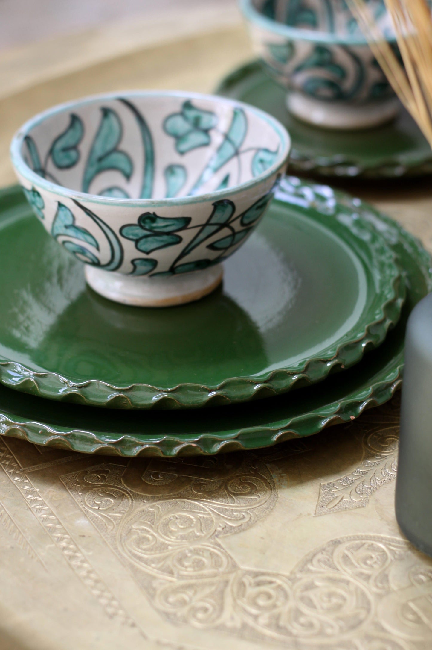Ceramic plate