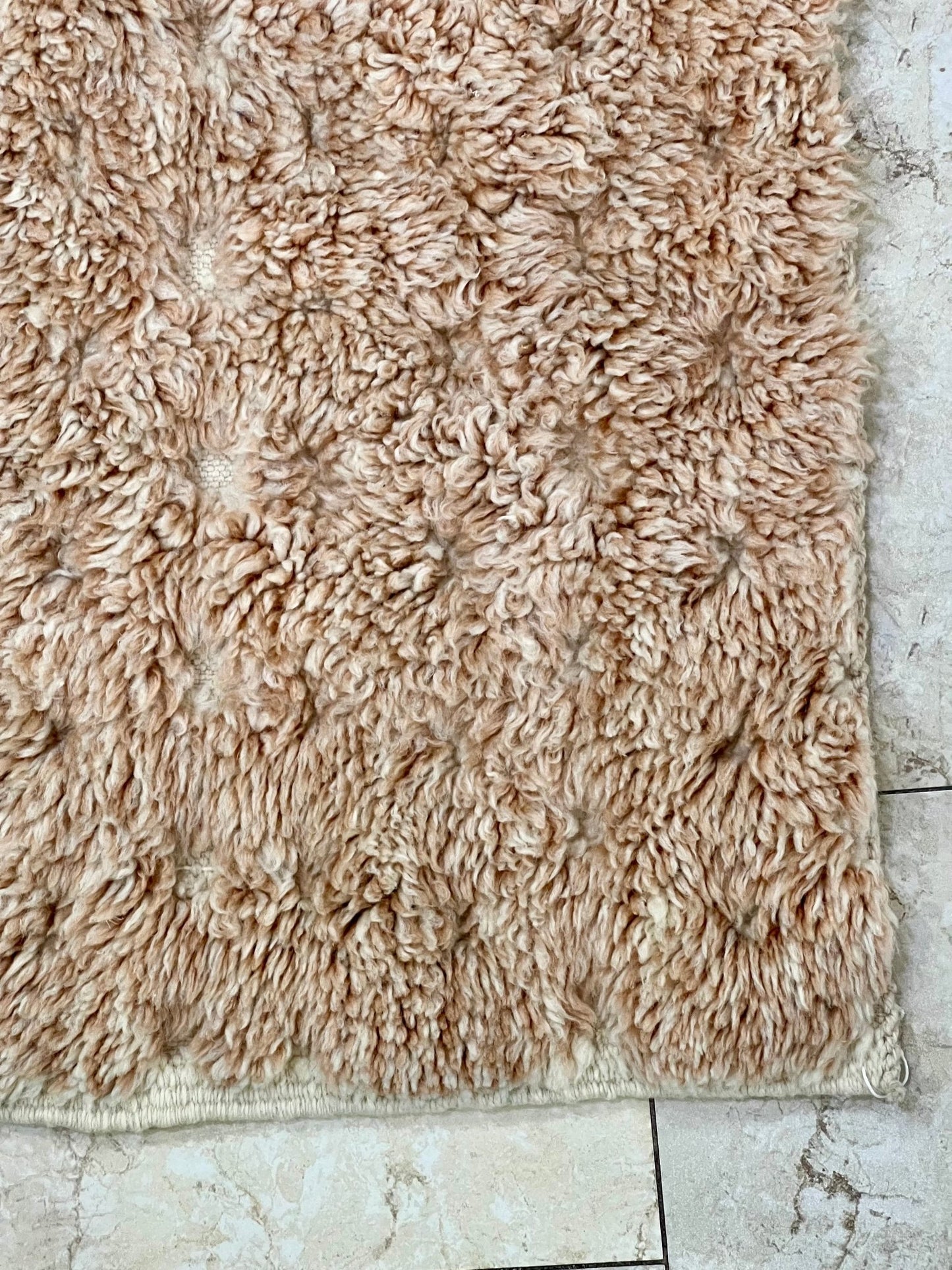 Contemporary Beni Mrirt Berber Rug 6'69" x 4'76" - 204 cm x 145 cm (Wool) - Dar Bouchaib Marrakech