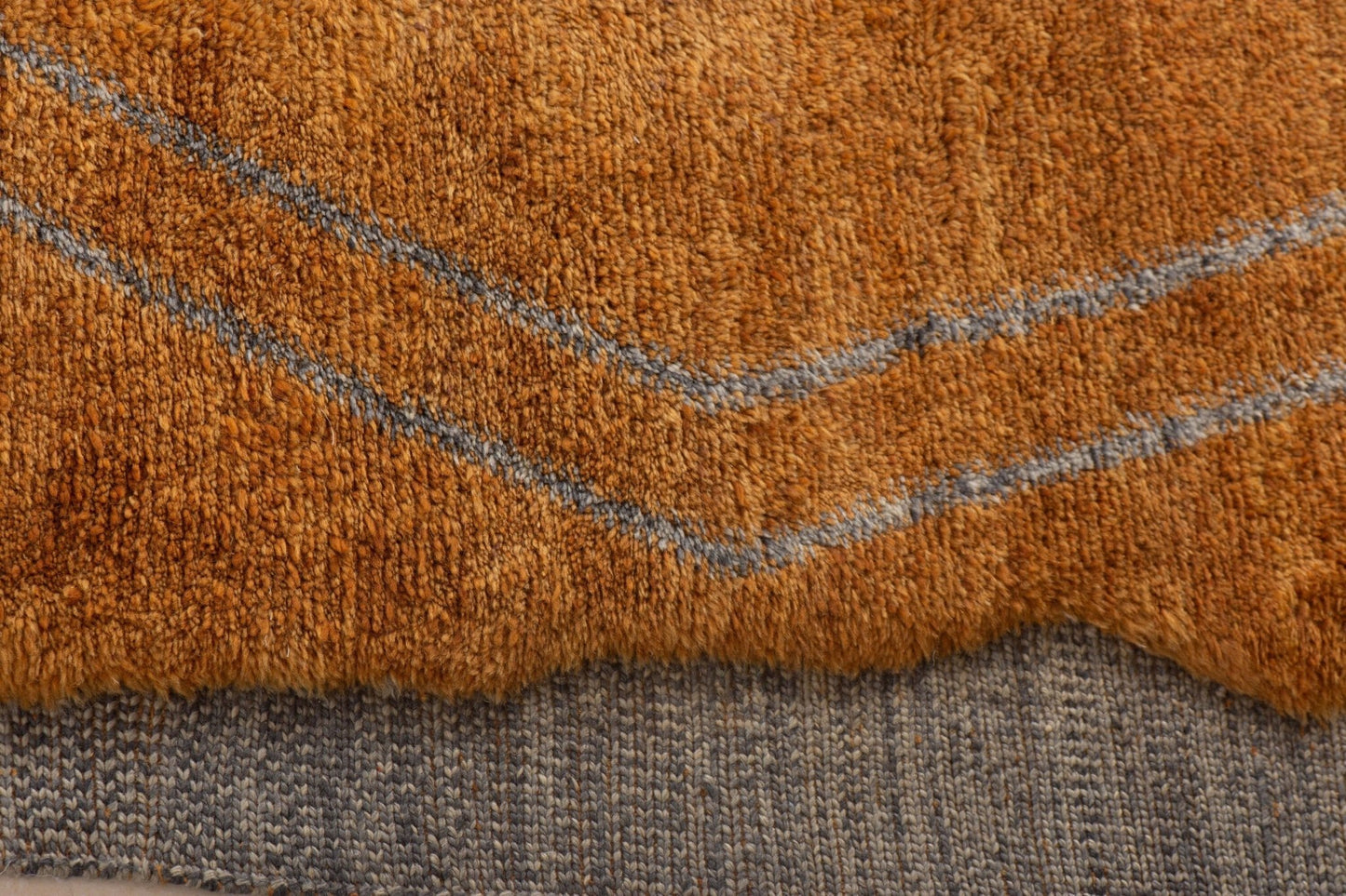 Contemporary Beni Mrirt Berber Rug 10'69" x 12'86" - 326 cm x 392 cm (Wool) - Dar Bouchaib Marrakech