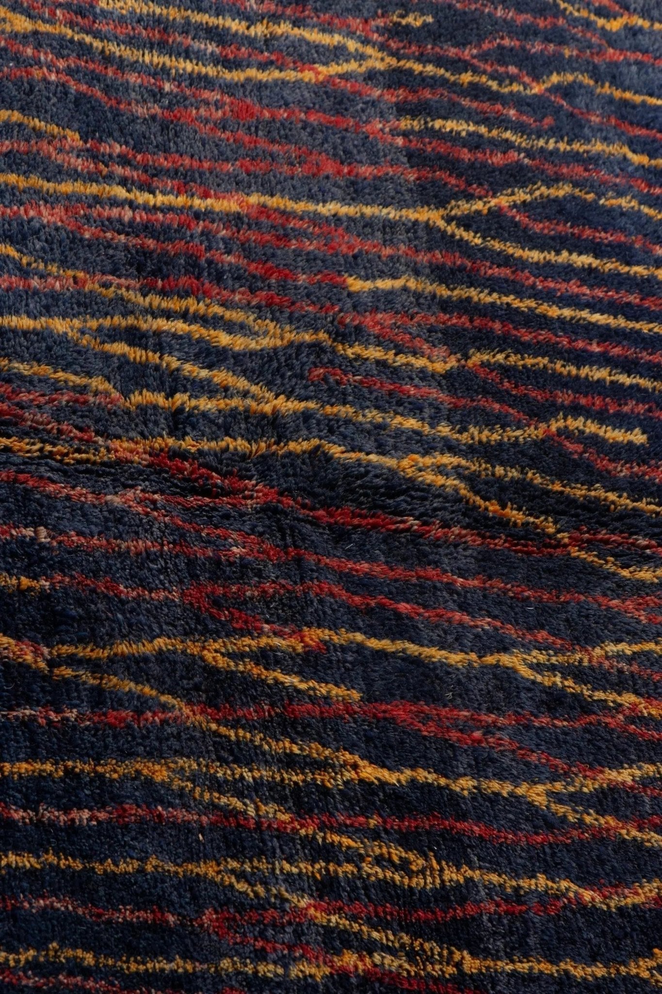 Contemporary Beni Mrirt Berber Rug 10’69’’ x 12’95’’ - 326 cm x 395 cm (Wool) - Dar Bouchaib Marrakech