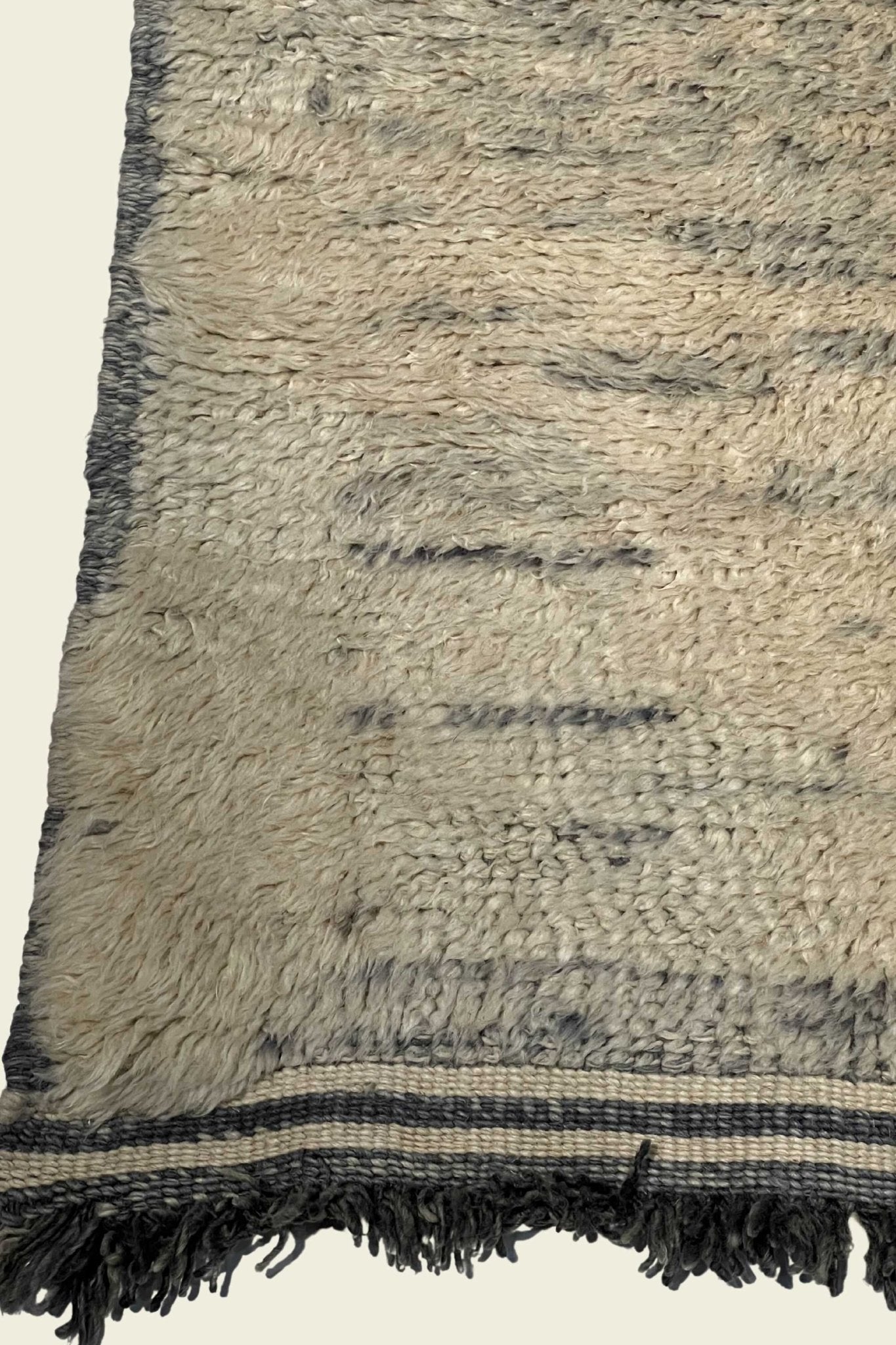 Contemporary Beni Mrirt Berber Rug 5'83" x 9'77" - 178 cm x 298 cm (Wool) - Dar Bouchaib Marrakech