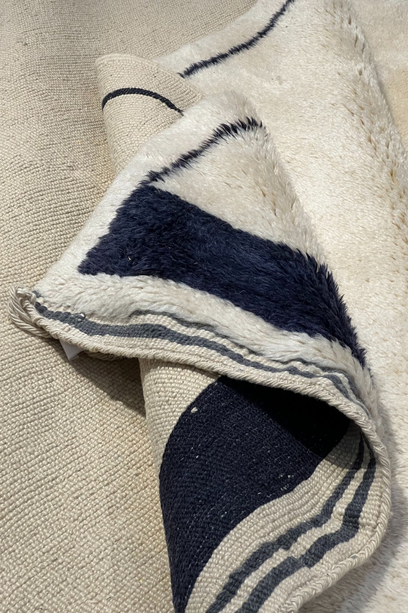 Contemporary Beni Mrirt Berber Rug 6'00" x 9'74" - 183 cm x 297 cm (Wool) - Dar Bouchaib Marrakech