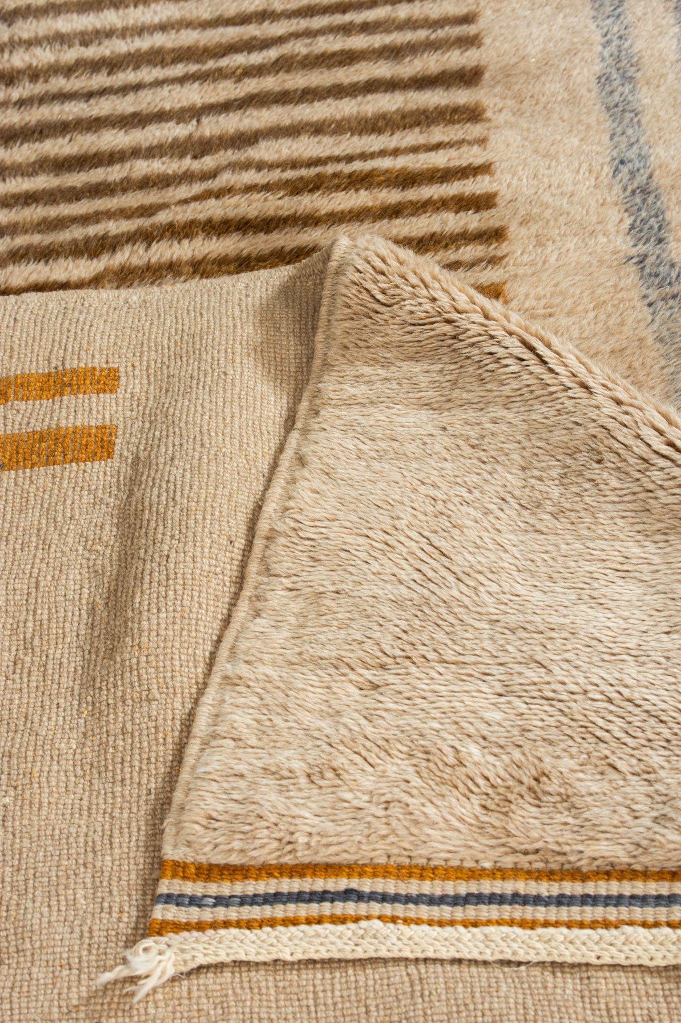 Contemporary Beni Mrirt Berber Rug 7'41" x 10'26" - 226 cm x 313 cm (Wool) - Dar Bouchaib Marrakech