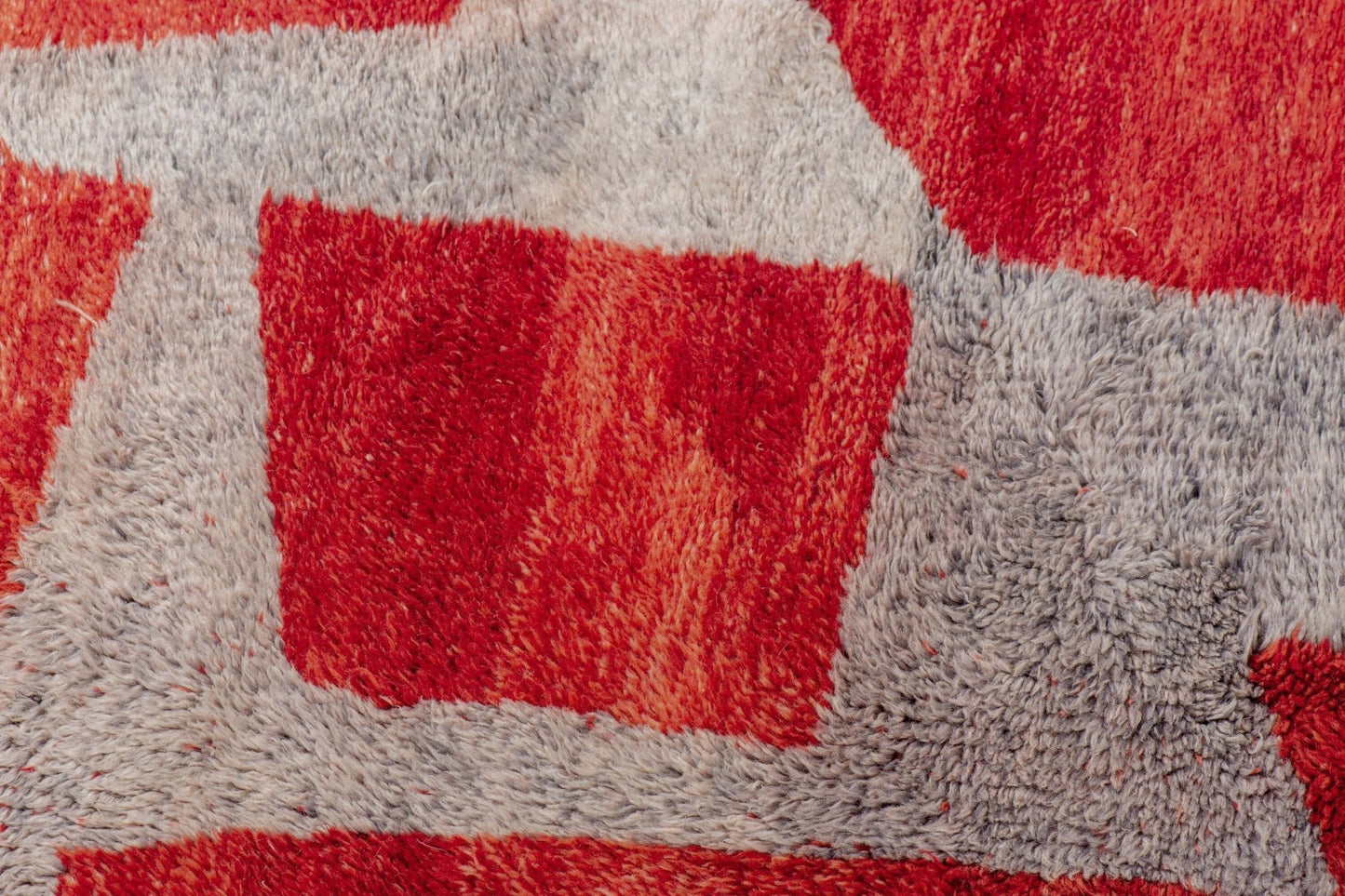 Contemporary Beni Mrirt Berber Rug 7'77" x 10'99" - 237 cm x 335 cm (Wool) - Dar Bouchaib Marrakech