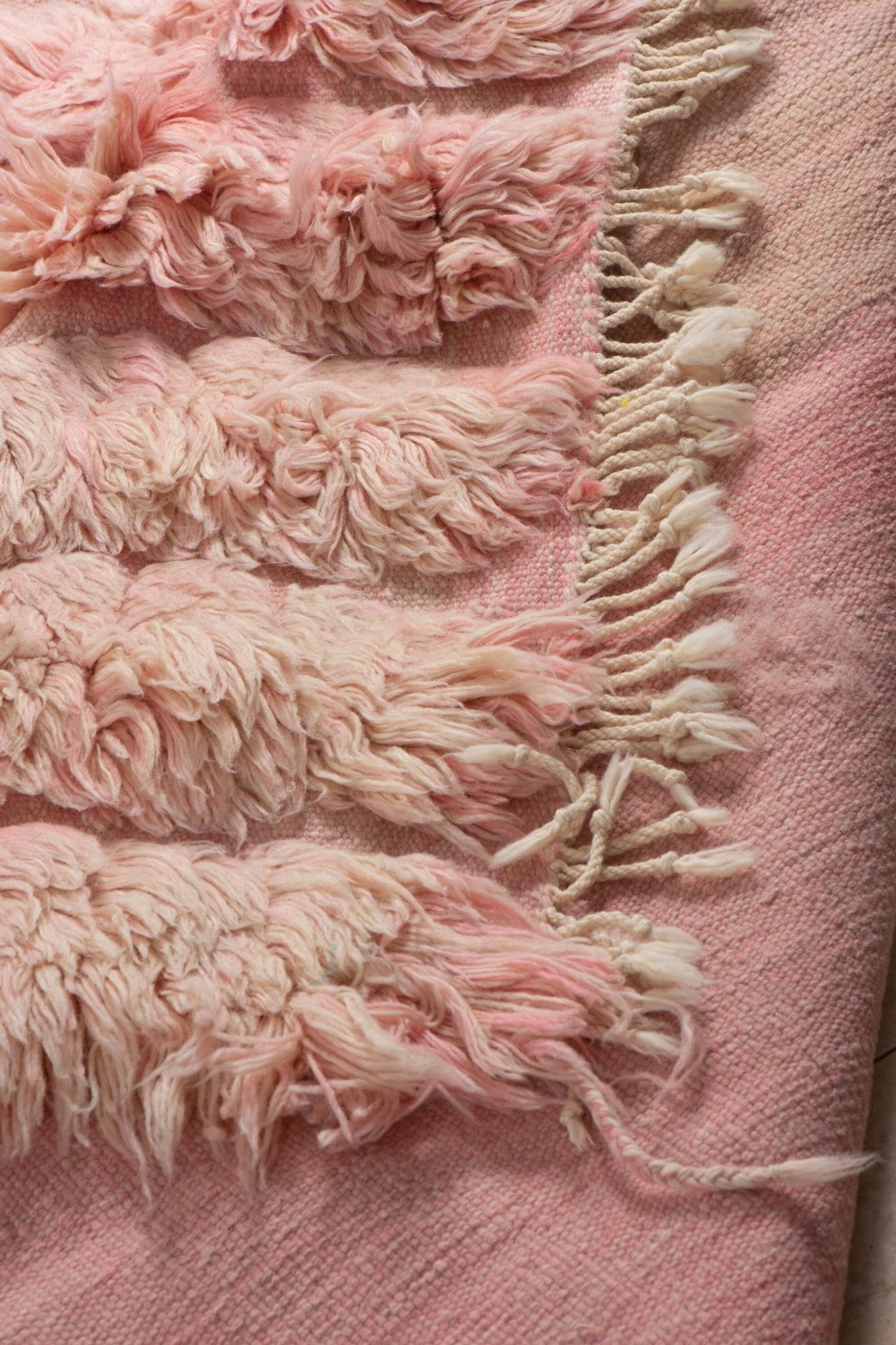 Contemporary Beni Mrirt Berber Rug 7'80" x 11'58" - 238 cm x 353 cm (Wool) - Dar Bouchaib Marrakech