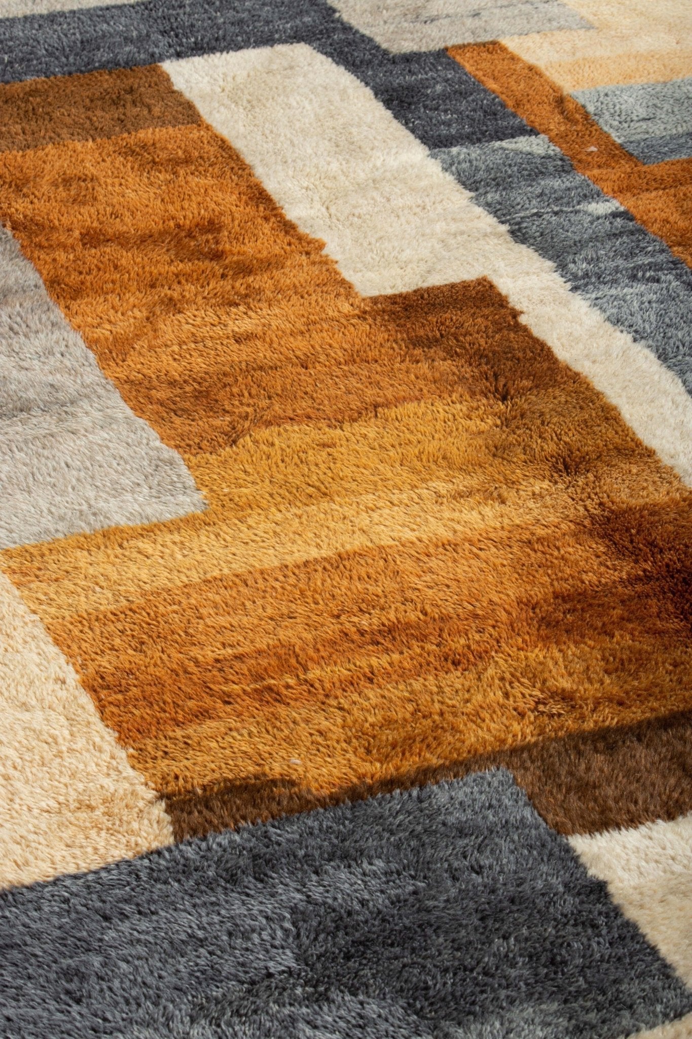 Contemporary Beni Mrirt Berber Rug 7'87" x 11'97" - 240 cm x 365 cm (Wool) - Dar Bouchaib Marrakech