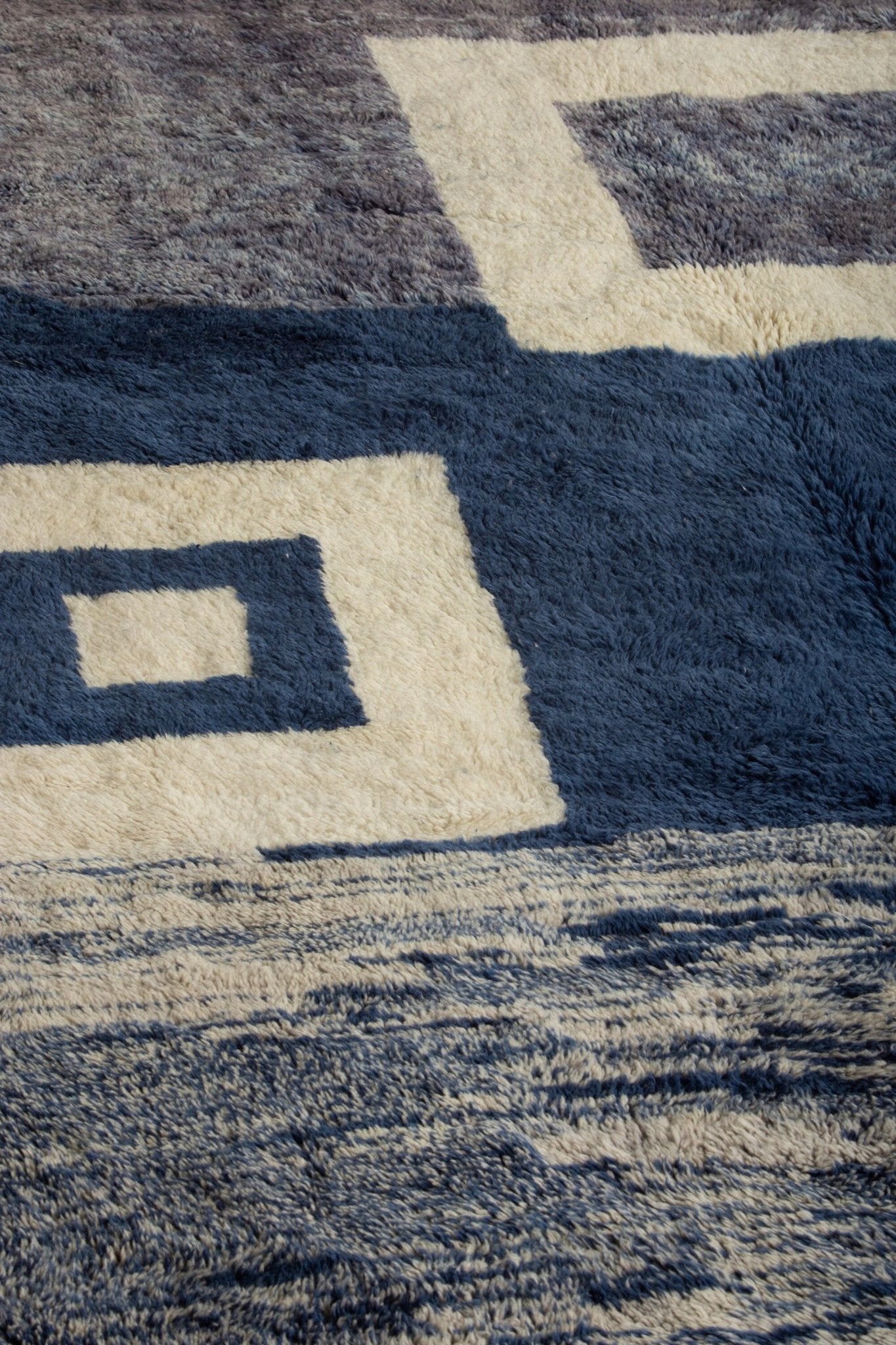 Contemporary Beni Mrirt Berber Rug 8'10" x 11'81" - 247 cm x 360 cm (Wool) - Dar Bouchaib Marrakech