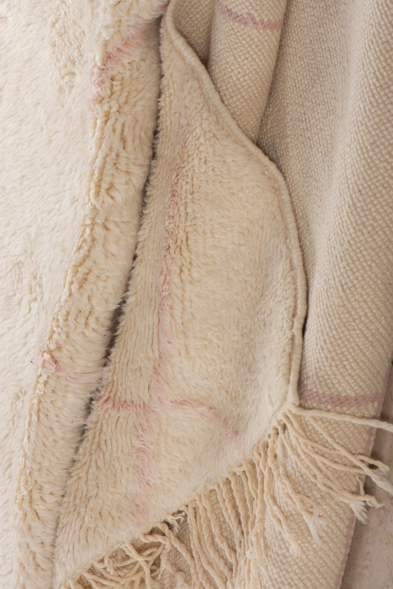 Contemporary Beni Mrirt Berber Rug 8'26" x 10'00" - 252 cm x 305 cm (Wool) - Dar Bouchaib Marrakech