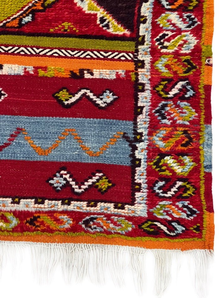 Moroccan custom rug from Glawa, Wool and Thread, 256cm x 244cm or 8.40ft x 8.00ft - Dar Bouchaib Marrakech