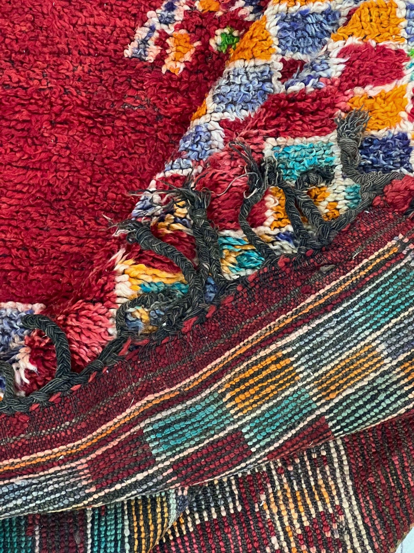 Vintage Beni Mguild Berber Rug 7'1" x 9'6" - 215 cm x 290 cm (Wool) - Dar Bouchaib Marrakech