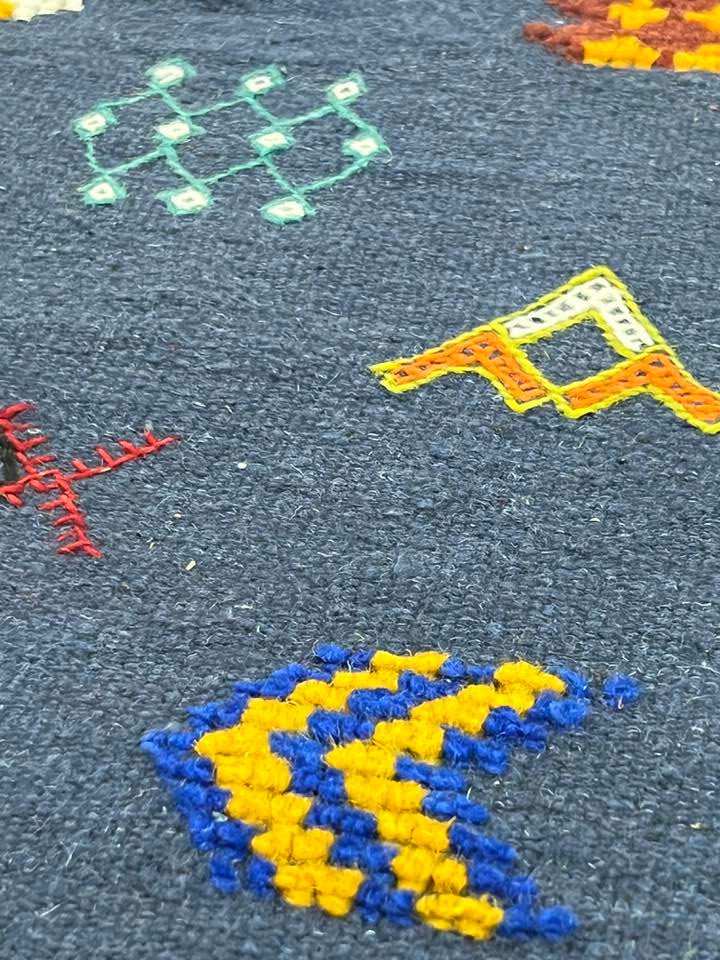 Vintage Moroccan area rug from Akhnif, Wool and Thread, 8.01ft x 4.56ft or 244cm x 139cm - Dar Bouchaib Marrakech