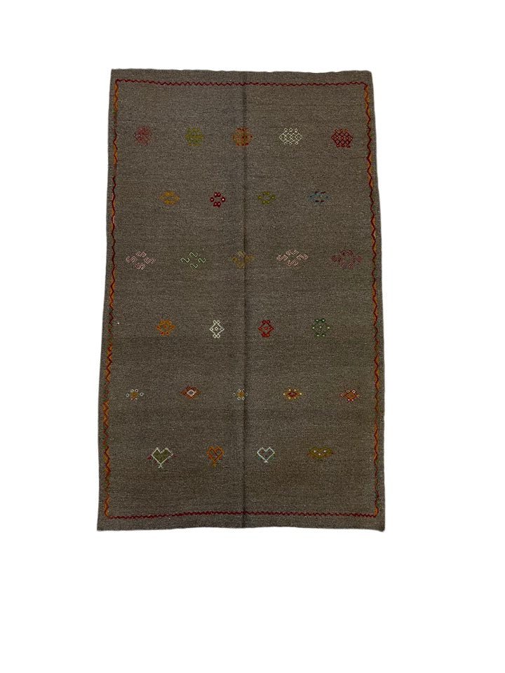 Vintage Moroccan area rug from Akhnif, Wool and Thread, 8.04ft x 4.89ft or 245cm x 149cm - Dar Bouchaib Marrakech