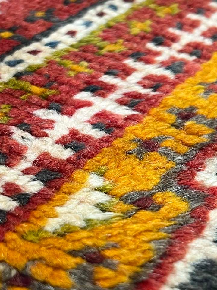 Vintage Moroccan custom rug from Ait Ougharda, Wool and Thread, 275cm x 143cm or 9.02ft x 4.69ft - Dar Bouchaib Marrakech