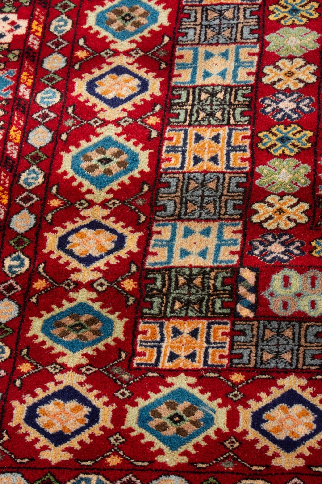 Vintage Rabat Moroccan Rug 6’79’’ x 9'64" - 207 cm x 294 cm (Wool) - Dar Bouchaib Marrakech