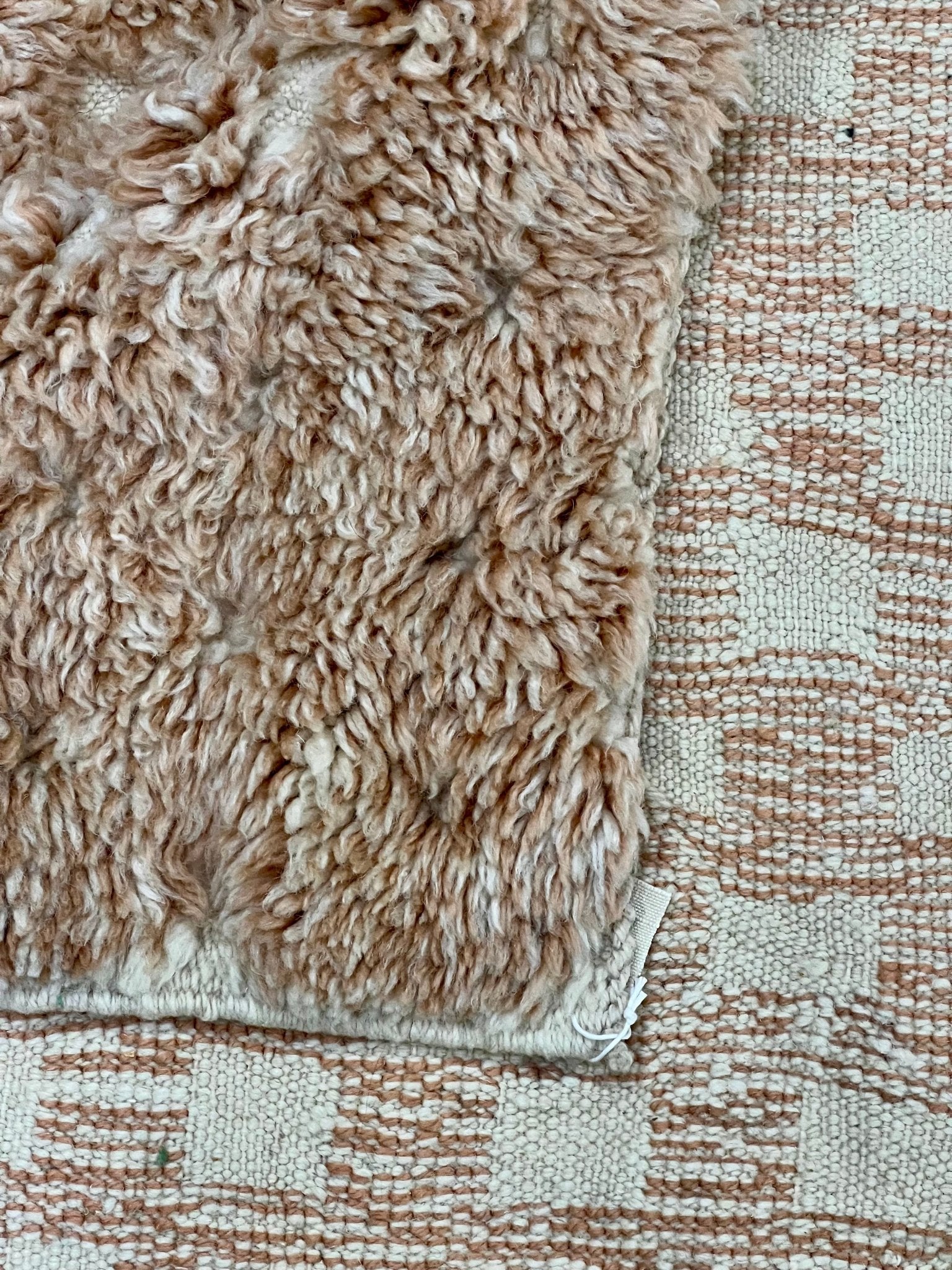Contemporary Beni Mrirt Berber Rug 6'69" x 4'76" - 204 cm x 145 cm (Wool) - Dar Bouchaib Marrakech
