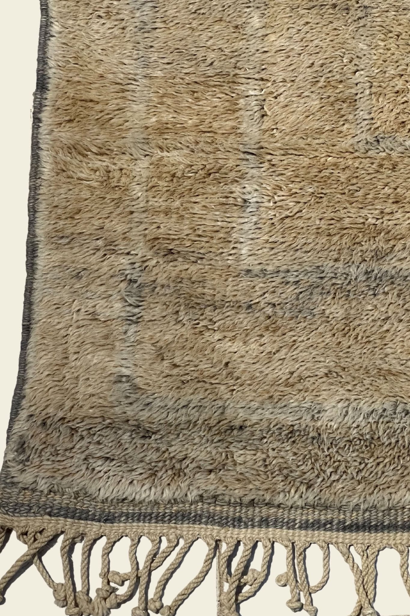 Contemporary Beni Mrirt Berber Rug 5'61" x 9'05" - 171 cm x 276 cm (Wool) - Dar Bouchaib Marrakech