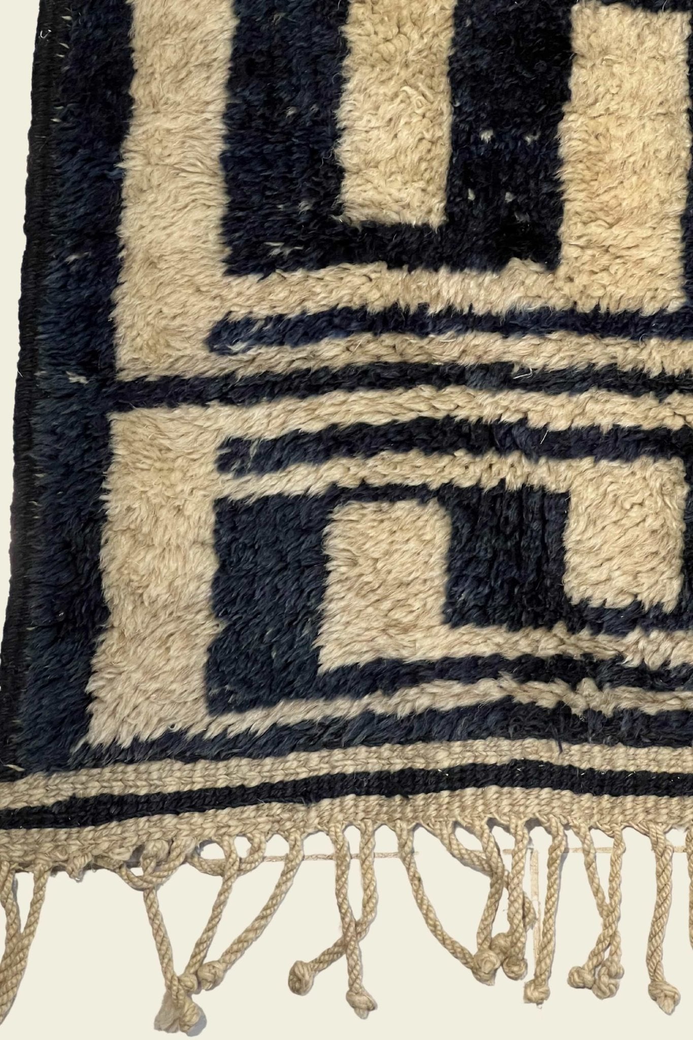 Contemporary Beni Mrirt Berber Rug 6'79" x 9'35" - 207 cm x 285 cm (Wool) - Dar Bouchaib Marrakech