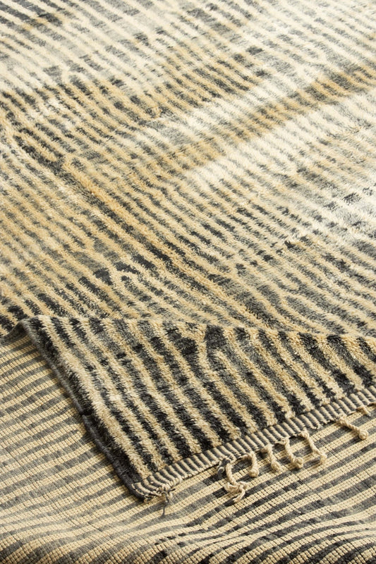 Contemporary Beni Mrirt Berber Rug 8’30’’ x 11’48’’ - 253 cm x 350 cm (Wool) - Dar Bouchaib Marrakech