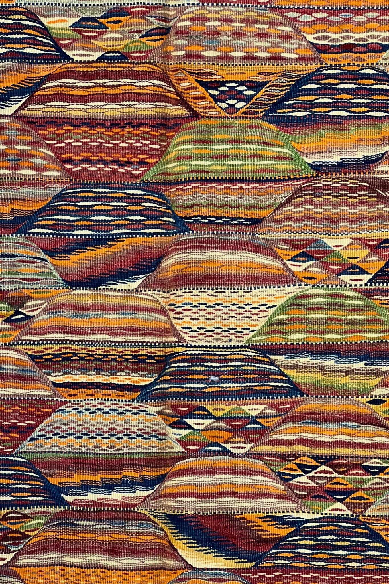 Moroccan area rug from Akhnif, Wool, 5'0" x 8'4" Or 152 cm x 254 cm - Dar Bouchaib Marrakech