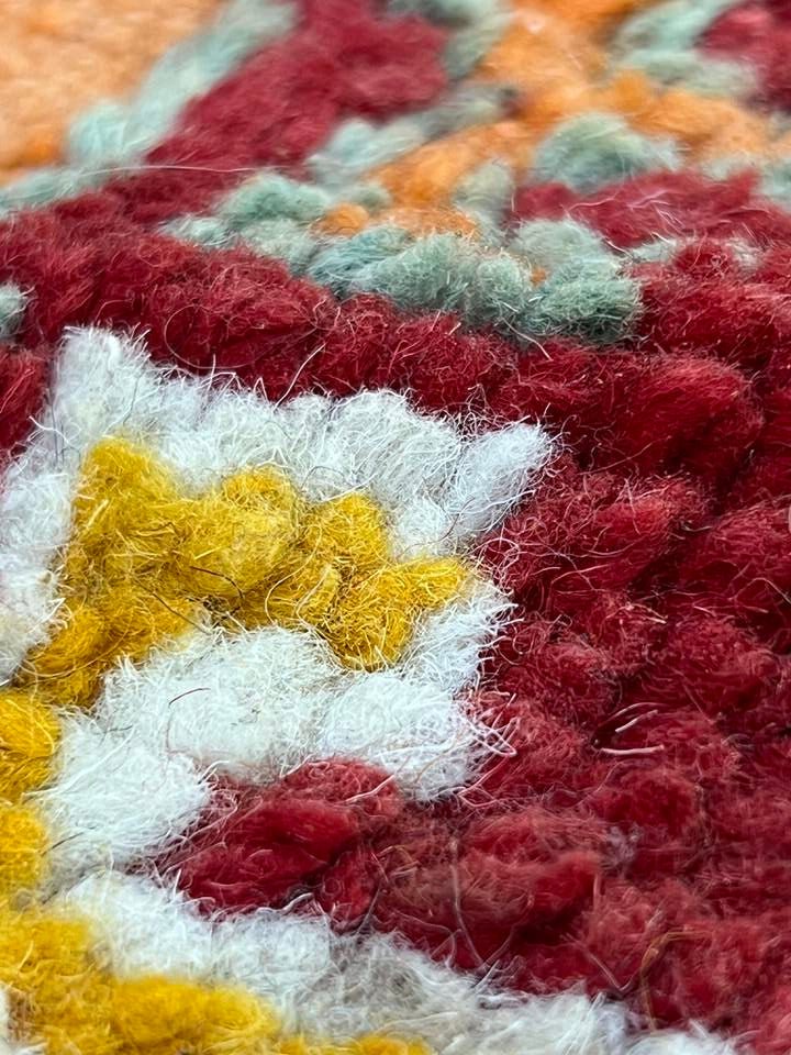 Moroccan custom rug from Glawa, Wool and Thread, 237cm x 141cm or 7.78ft x 4.62ft - Dar Bouchaib Marrakech