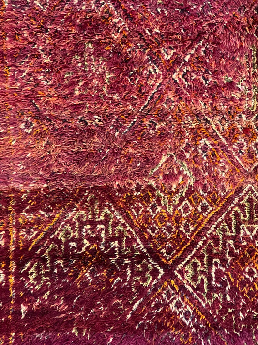 Vintage Beni Mguild Berber Rug 6'5" x 9'9" - 195 cm x 296 cm (Wool) - Dar Bouchaib Marrakech